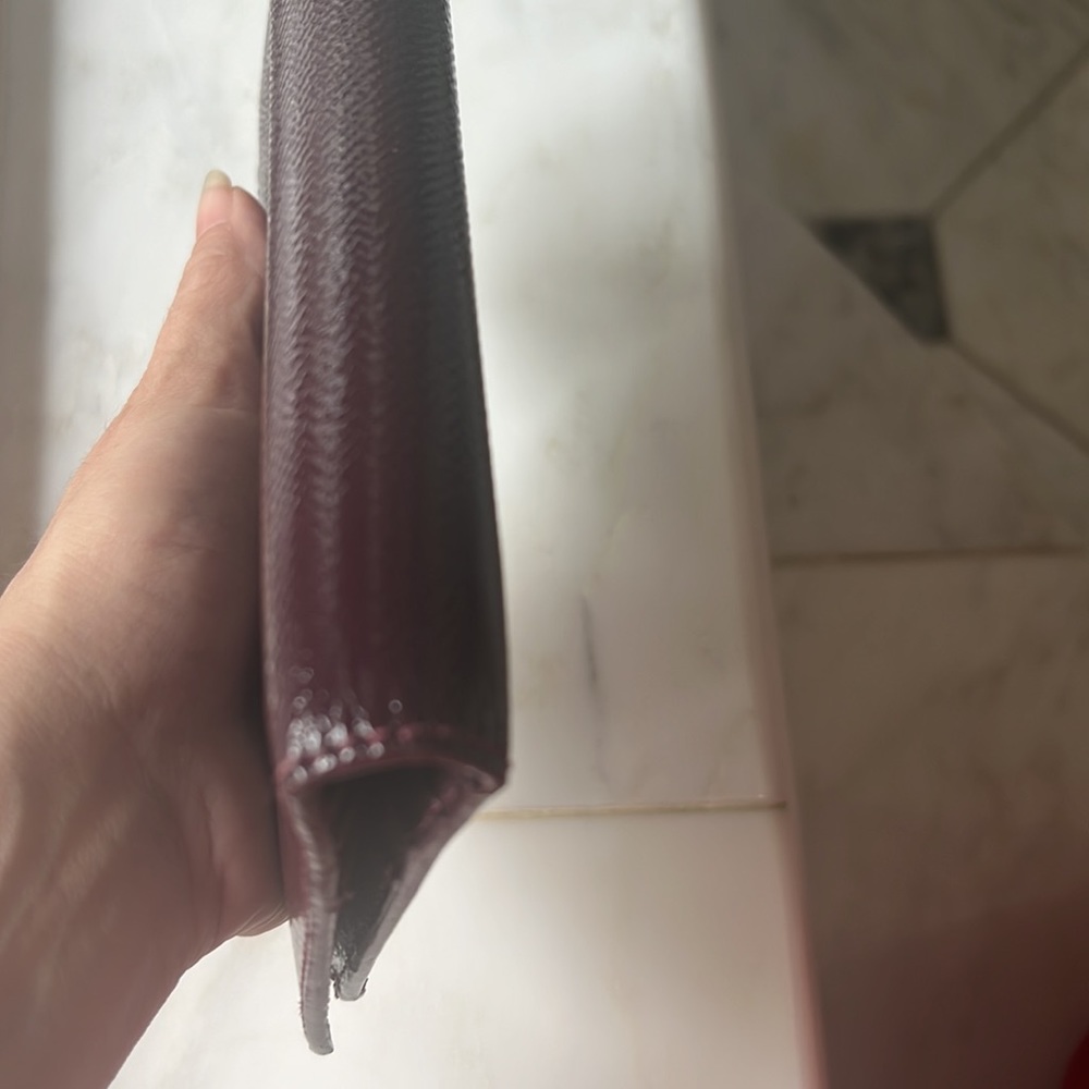 Burberry wallet ( burgundy color) - Picture 7 of 8